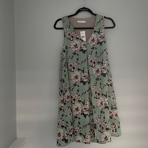 Honey Punch Dress. Never worn w/ tags. Size Small